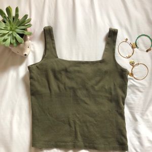Army Green classy top✨💍